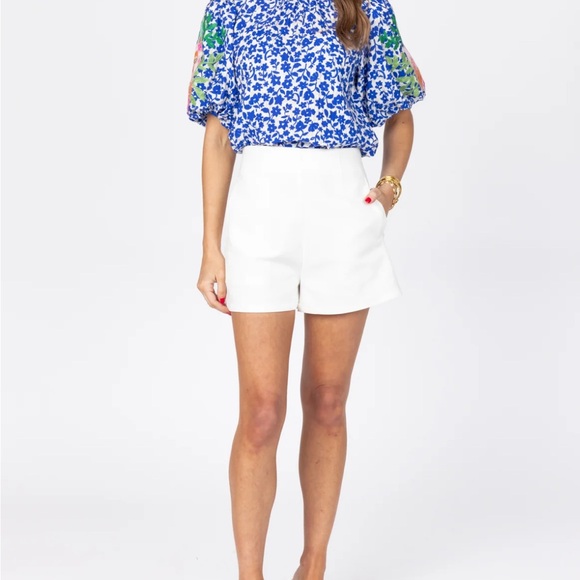 Sawyer Top by THML will live in your closet for seasons to come. - Picture 5 of 8
